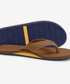 HARI MARI Men's Fields Flip-Flop Sandals