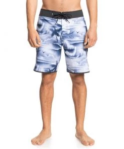 QUIKSILVER Men's Surfsilk Mystic Sessions Board Shorts