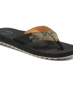 COBIAN Men's Hobgood Draino Flip-Flop Sandals